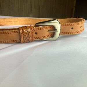 Liz Claiborne Genuine Leather Belt